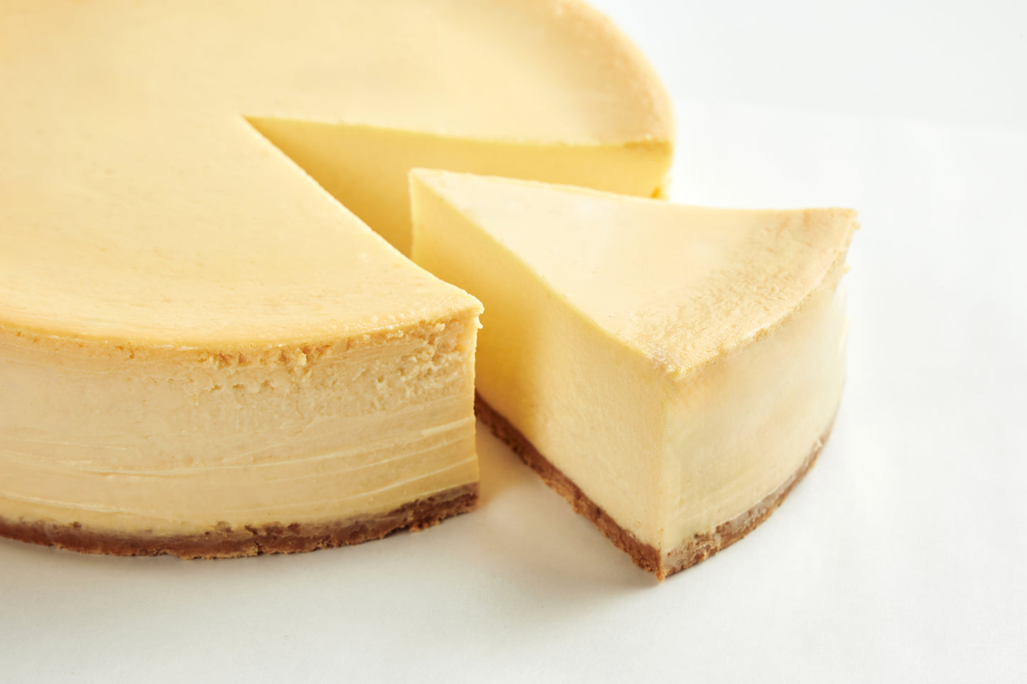 Classic Cheesecake - SATO | Healthy Sugar-Free Pastries in Dubai